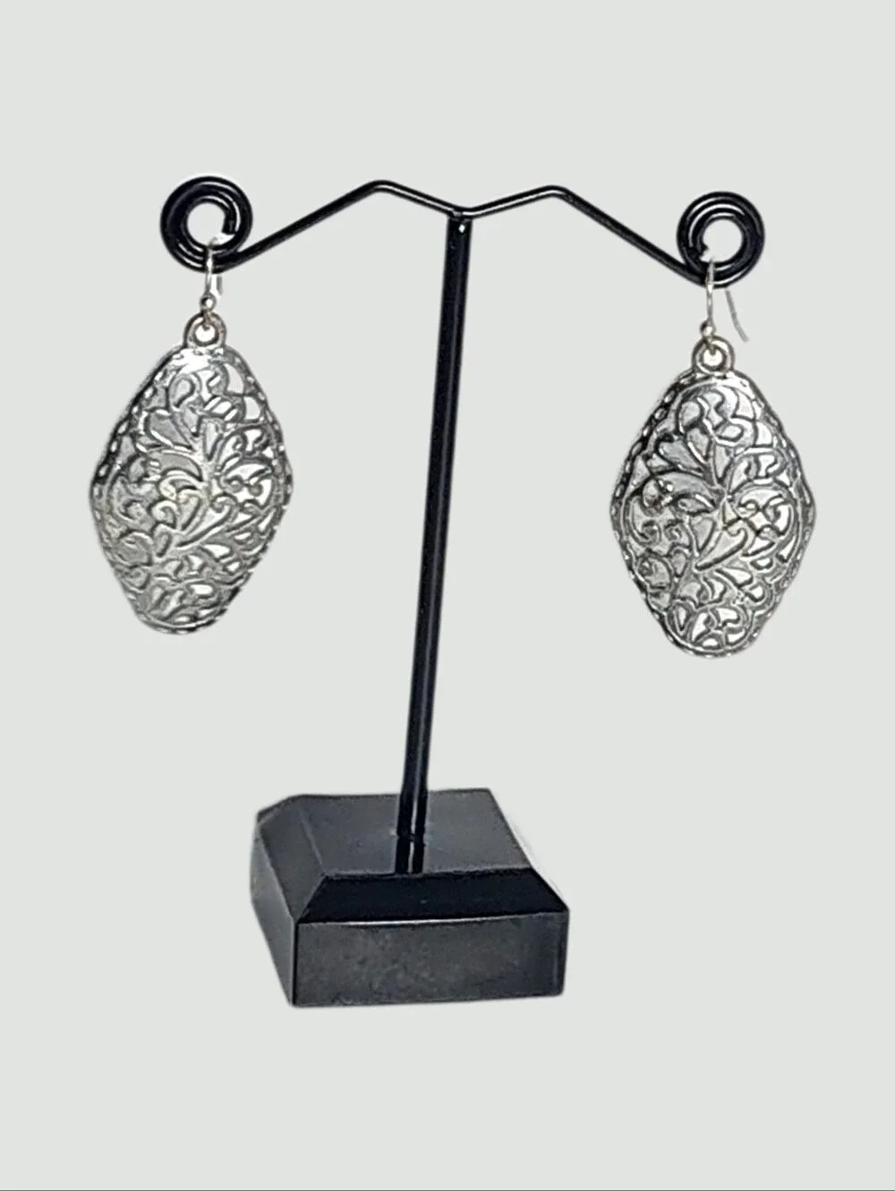 Silver Tone Dangling Earrings 1.5'